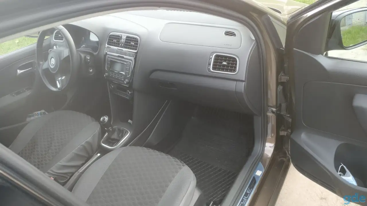 Продажа авто Volkswagen Polo, фотография 8