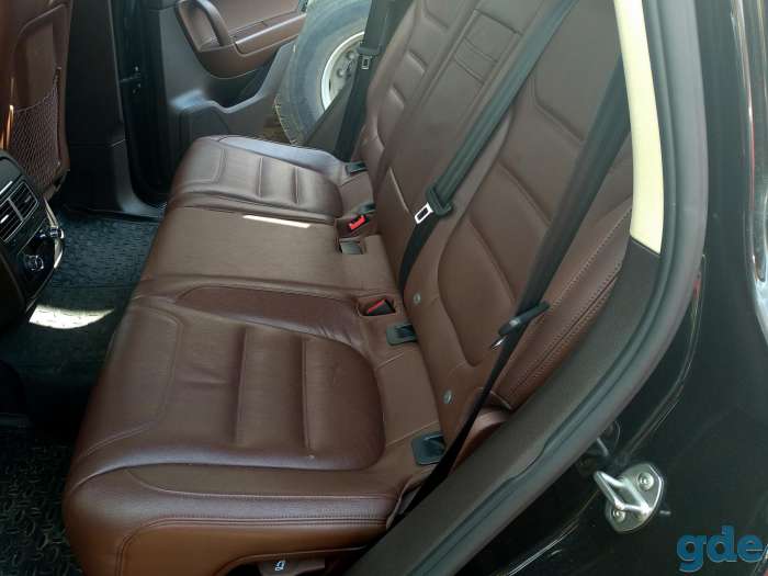 2012 Volkswagen Touareg V6 TDI, фотография 10
