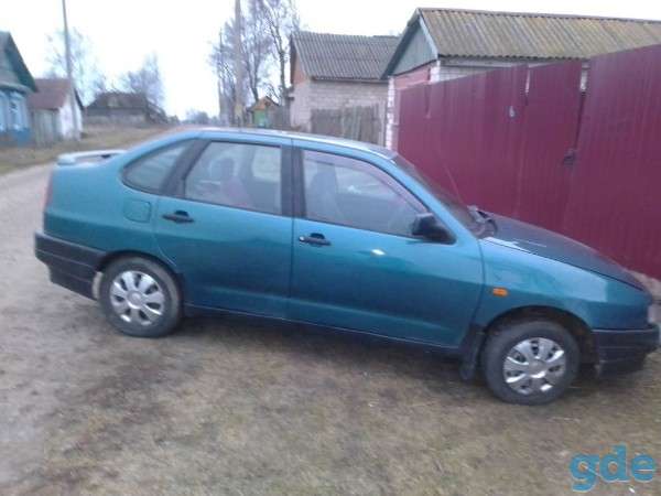 Легковое авто Seat, фотография 2
