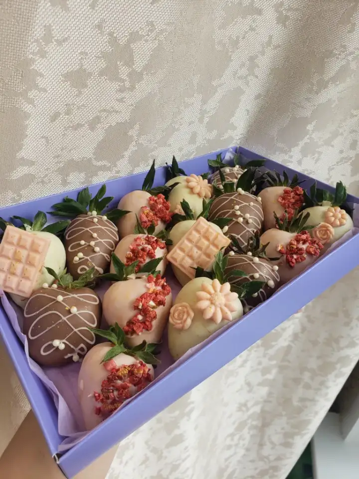 Подарки,  шоколад,  клубника в шоколаде, фотография 6