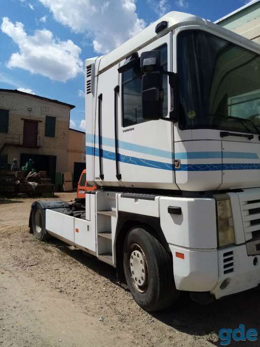 Седельный тягач Renault Magnum 440, фотография 11