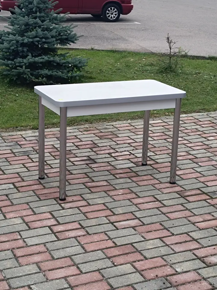 Стол крепкий новый 110х60см, фотография 6