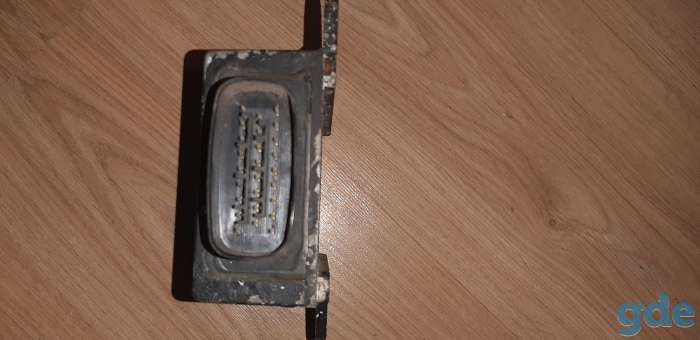 Запчасти к Mitsubishi Carisma, фотография 9