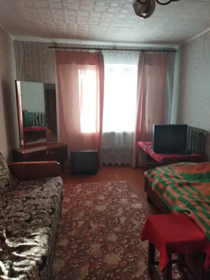 Продам  3-х комнатную квартиру в деревне Каменка, фотография 1
