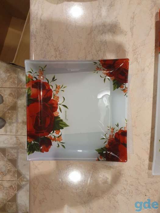 Продам менажницу, набор тарелок, фотография 5