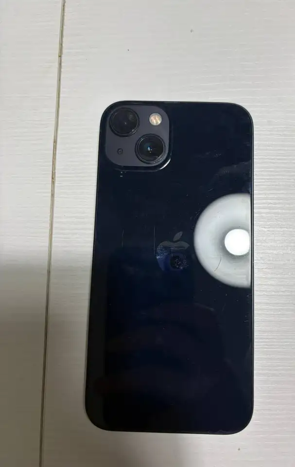 iPhone 13, фотография 1