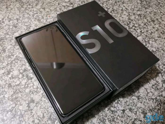 Samsung Galaxy S10+ 512gb, фотография 1