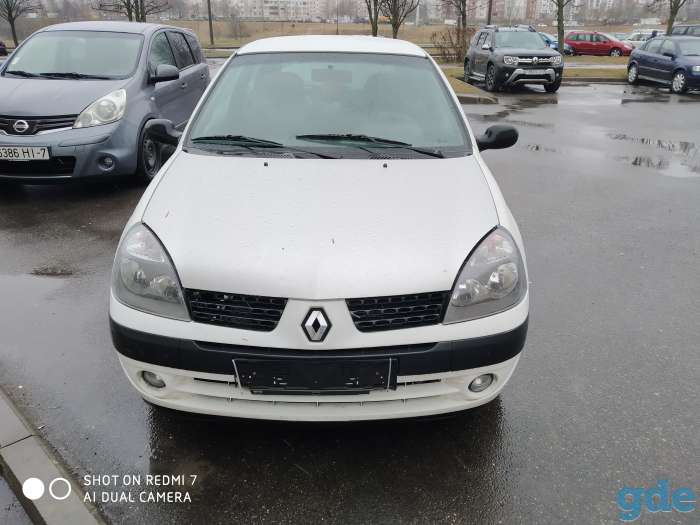 RENAULT CLIO, фотография 3