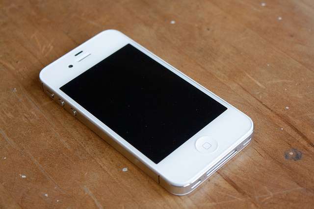 Apple iPhone 4s (новый) 16gb, фотография 4