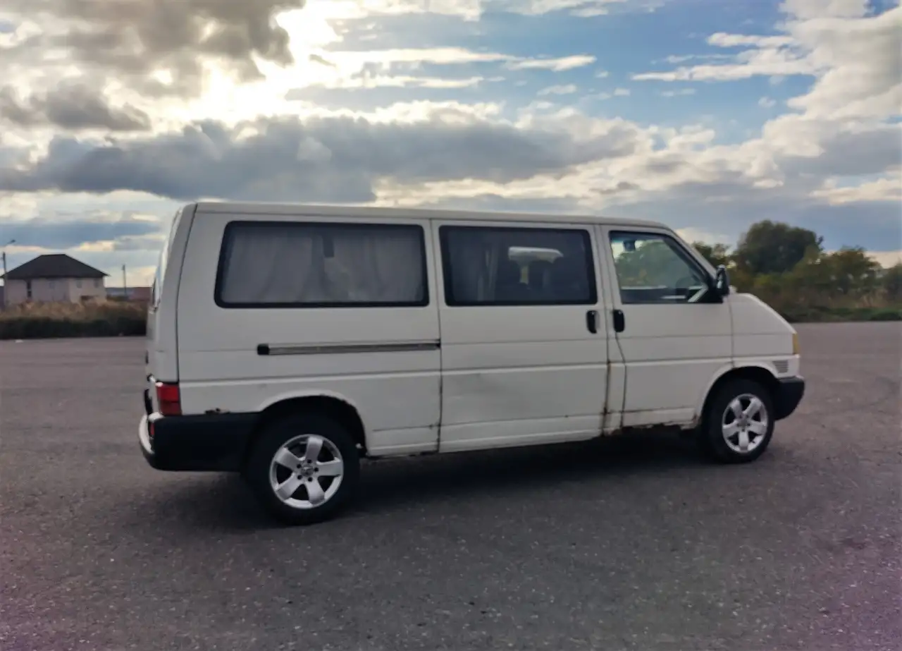 Volkswagen Transporter (T4), фотография 3