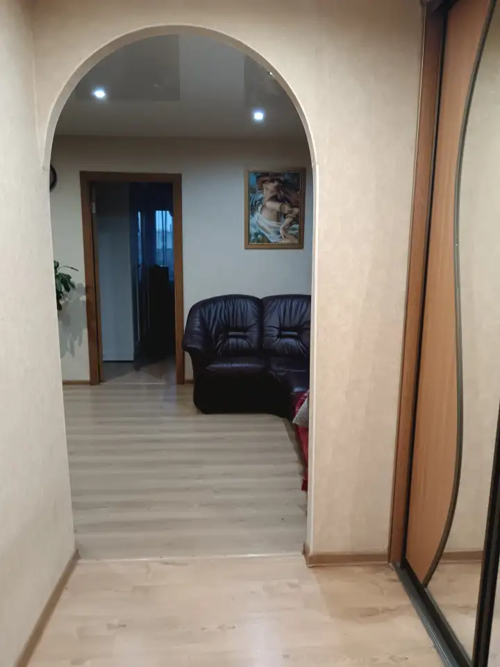 Продаётся 4-х комнатная квартира в центре г. Гомеля, фотография 2