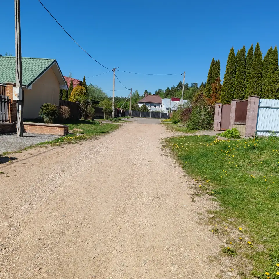 УЧАСТОК шикарный, под ЗАСТРОЙКУ, 14 сот и Дом, в Юхновке, ул. Александровская, 5. Локация - 14 км от Минска и до метро У, фотография 4