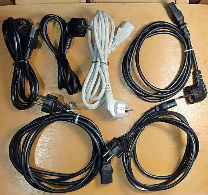 Кабель питания 220v-CPU, фотография 1