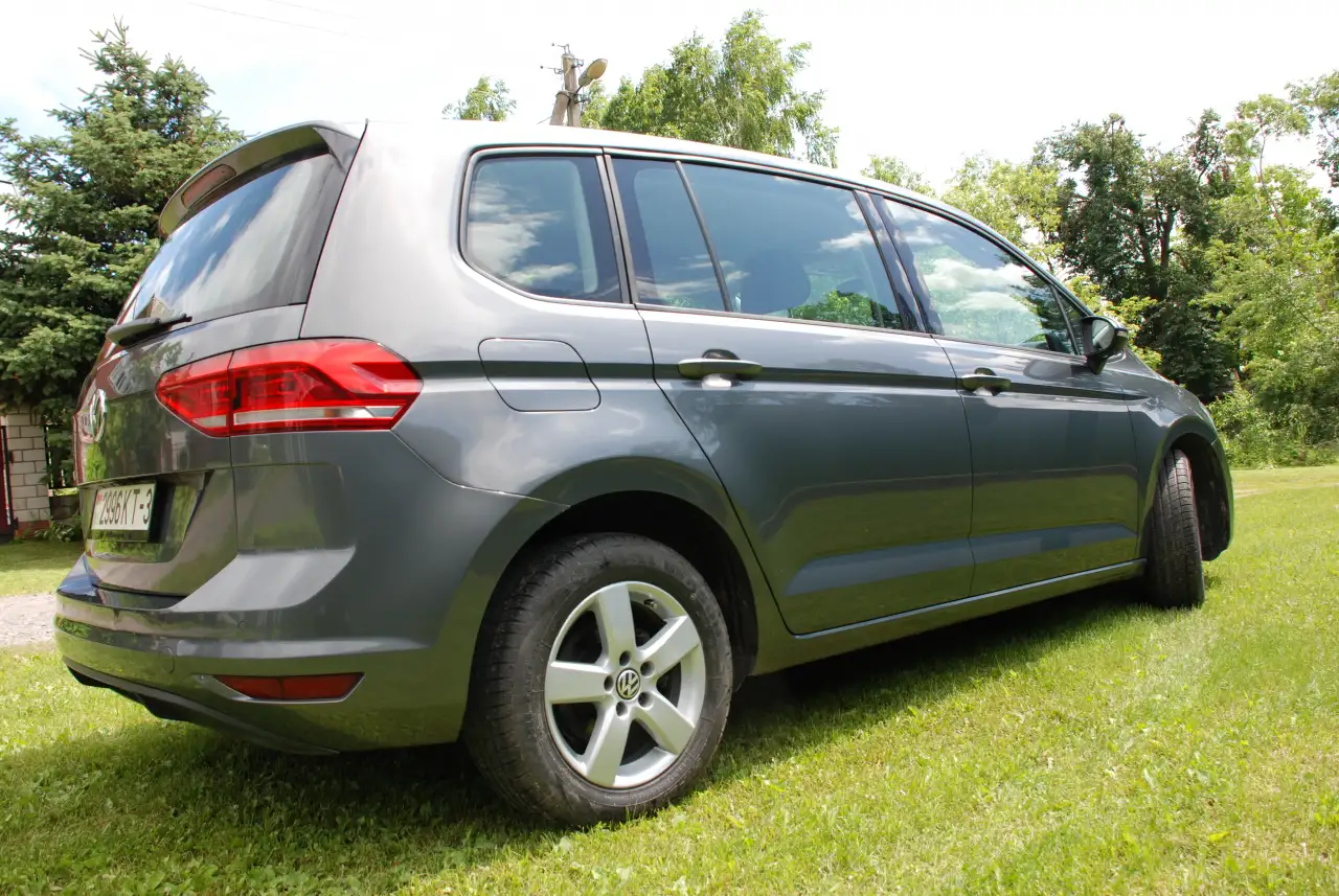 Volkswagen Touran 2018 г. 1,6 дизель 115 л.с., фотография 6