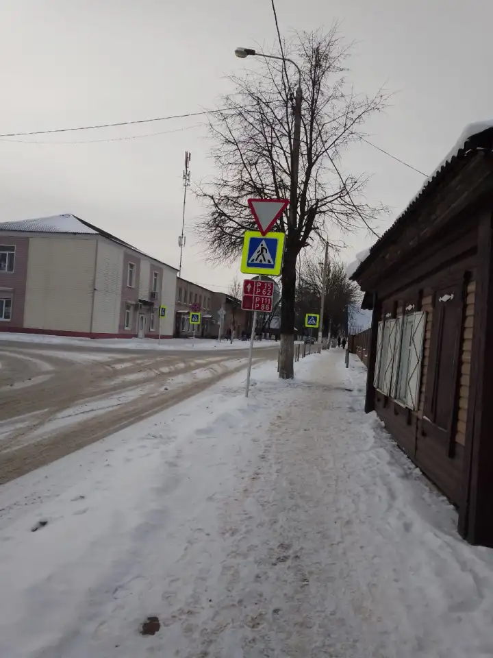 Продаётся участок с домом в самом центре города, Беларусь, Витебская область. ул. Советская, 15, фотография 2