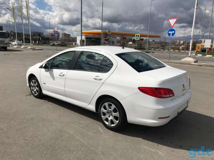 Продаю Peugeot 408, дизель 1,6 л, фотография 5