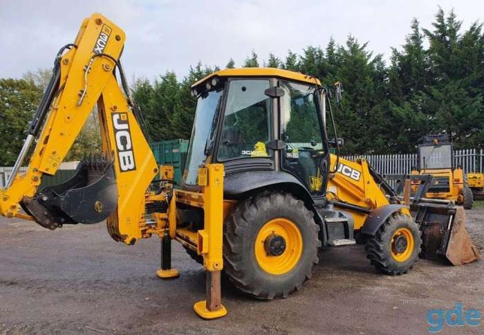 Услуги экскаватора-погрузчика JCB, фотография 1