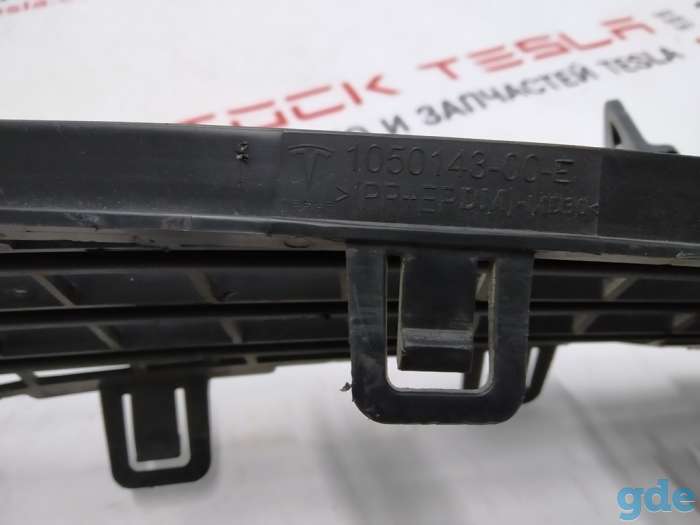 Зап. части для авто Tesla. Решётка радиатора бампера переднего Tesla model XEE FRONT UPPER GRILL, фотография 3