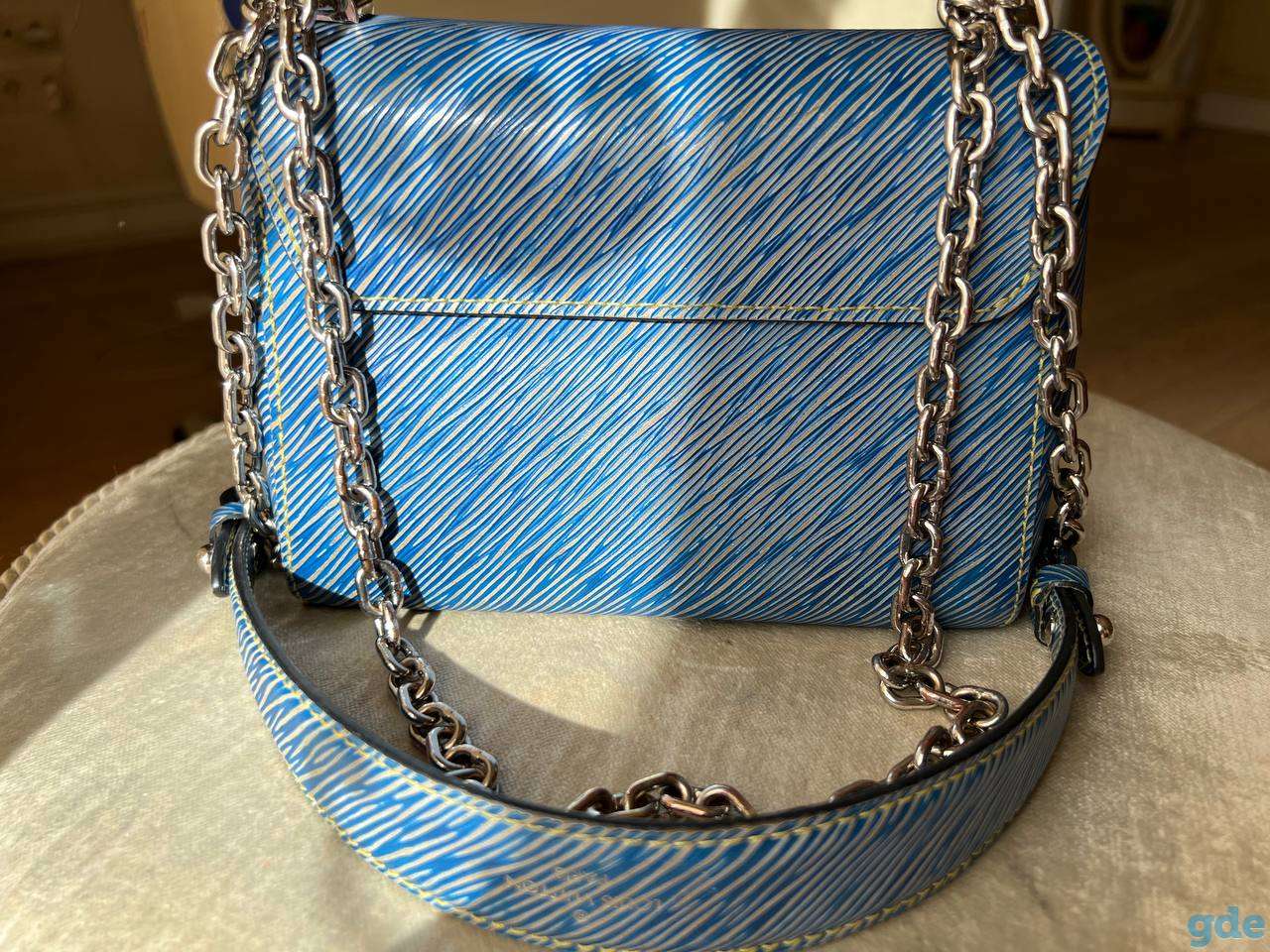 Louis Vuitton Twist PM, фотография 3