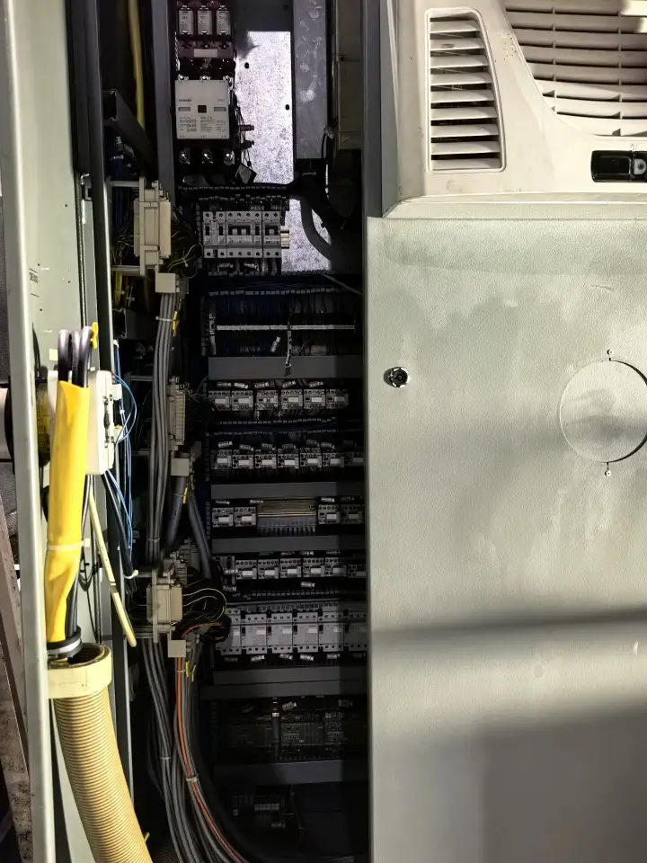 Фрезерный обрабатывающий центр с чпу DMC 100V Б/у, фотография 4