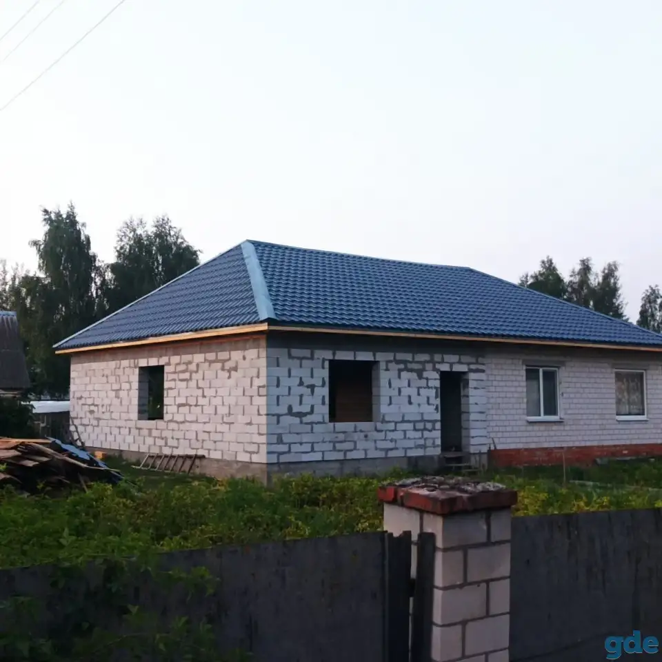 Вальмовая четырёхскатная кровля в Гомеле, фотография 2