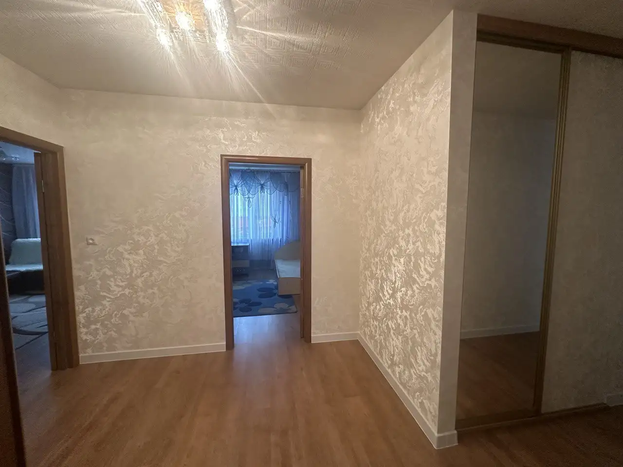 Трехкомнатная квартира 75м.кв, Г., фотография 5