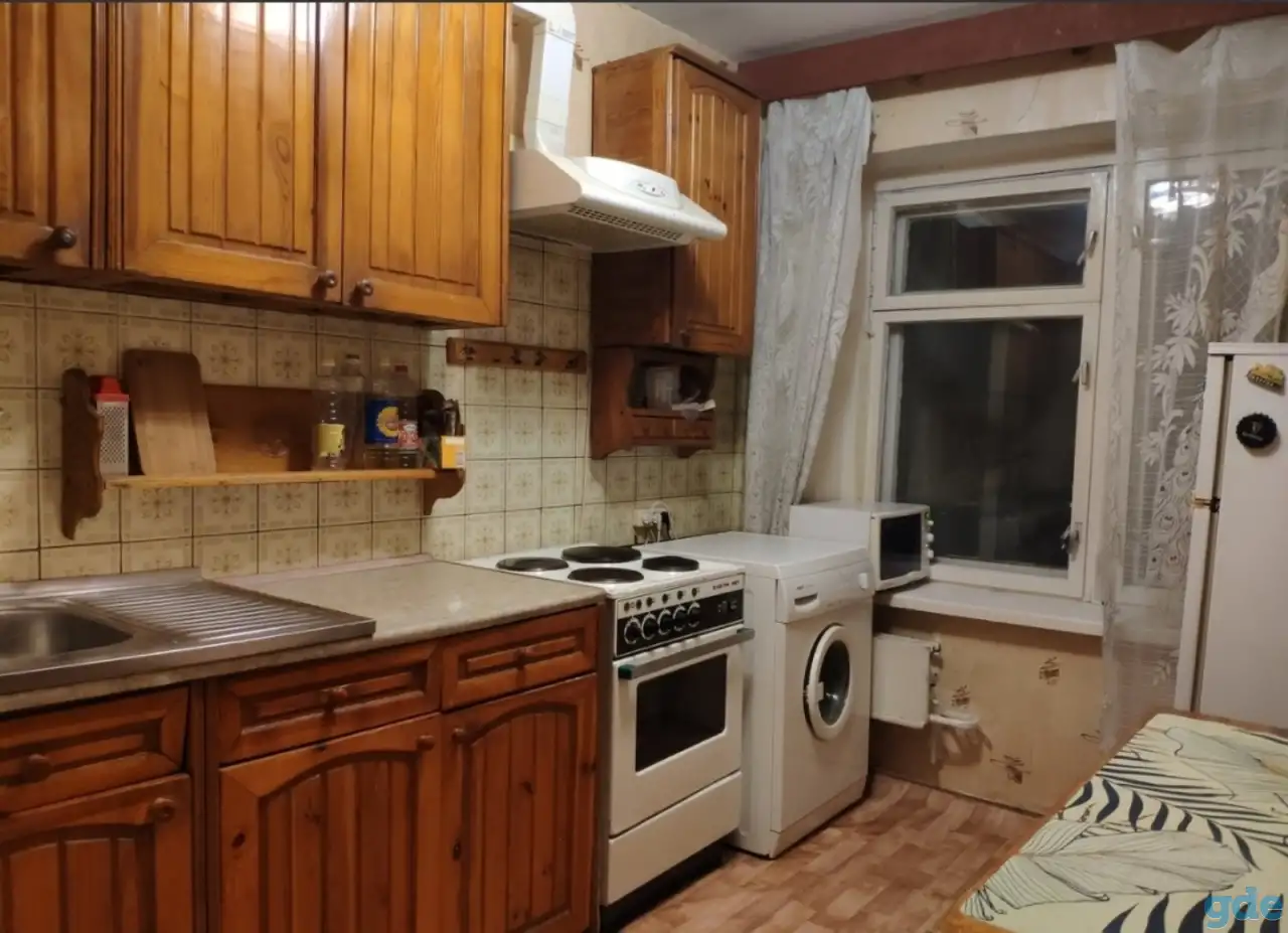 Сдается просторная не проходная комната (20 кв.м.) в 3-ех. комн.квартире в центре Минска на подселение 2-ум парням, фотография 3