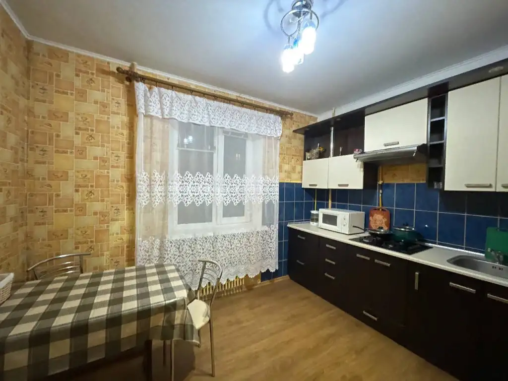 Комфортная квартира на сутки в живописном городе Берёза, фотография 6