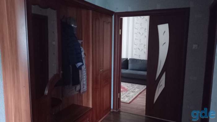 Продаётся 4-х комнатная квартира в г. п. Октябрьский, фотография 1