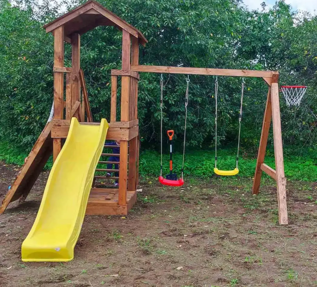Детская площадка, фотография 2