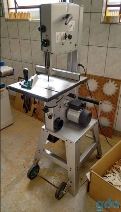 Ленточная пила Makita LB1200F, фотография 3