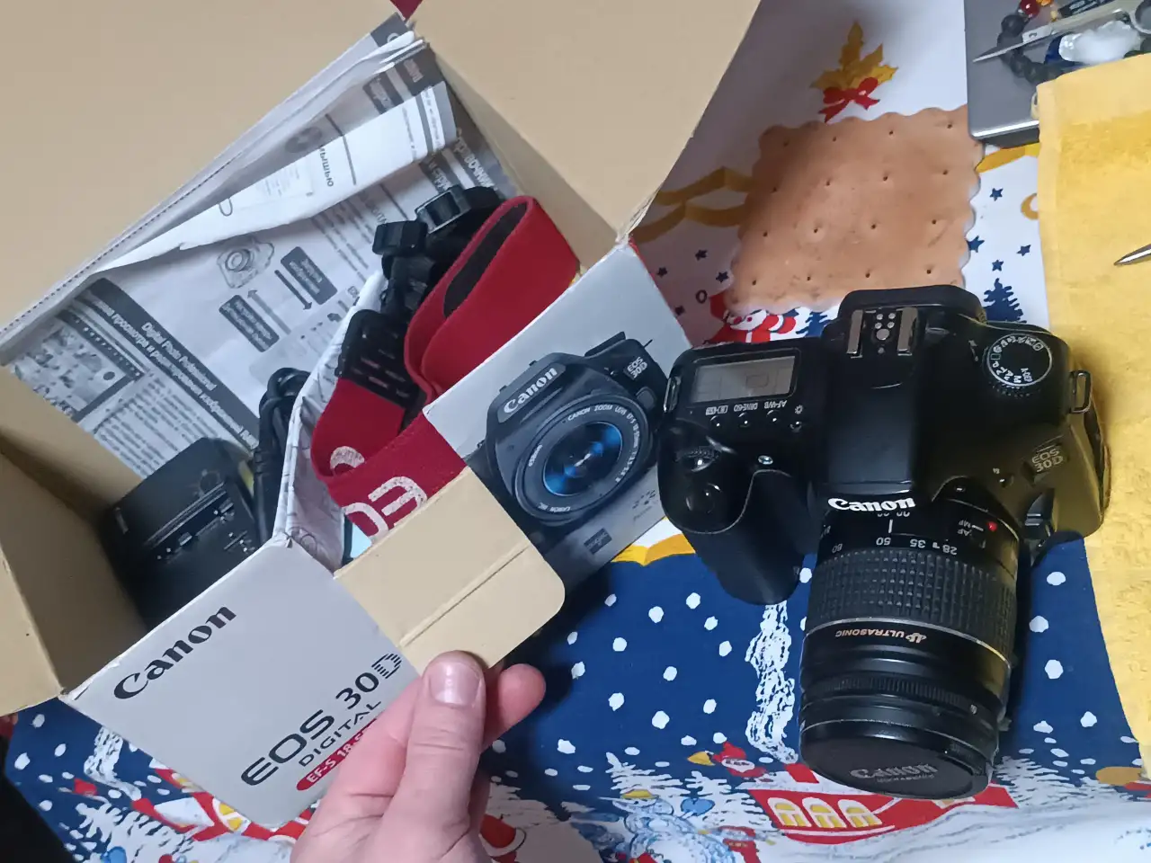 Зеркальный фотоаппарат Canon EOS 30d kit 18-55 mm документы, фотография 2
