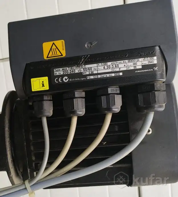 Установка повышения давления Grundfos Hydro Multi-E 2 CRE 5-4, фотография 8