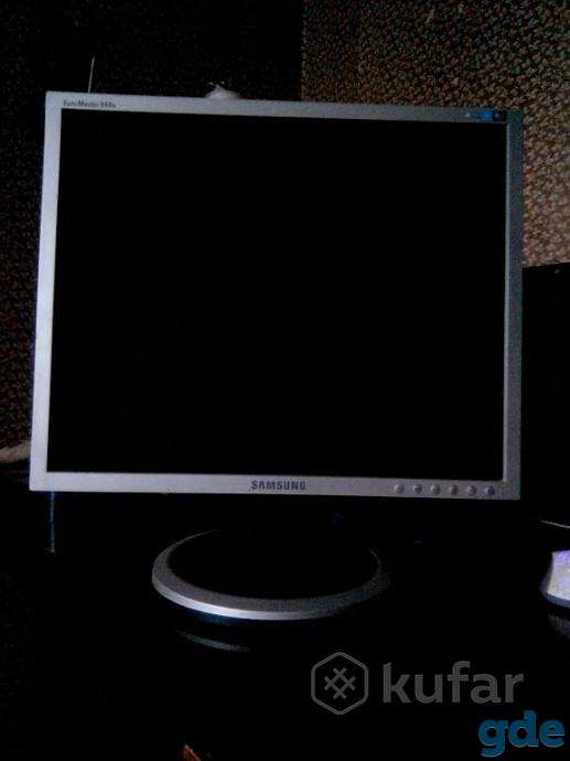Монитор Samsung 940N, фотография 1