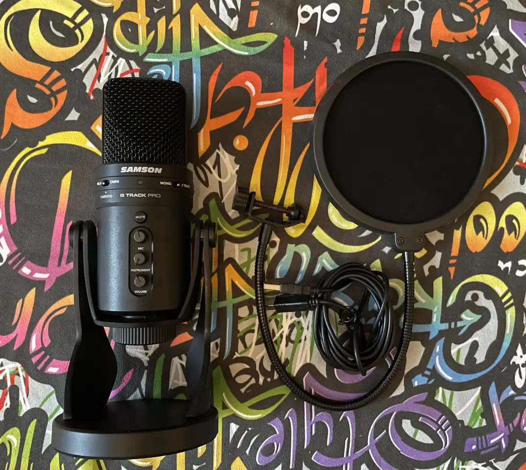 Samson G-Track Pro  конденсаторный USB-микрофон, фотография 1
