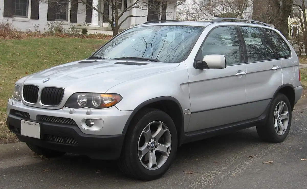 Автомобиль BMW X5, фотография 1