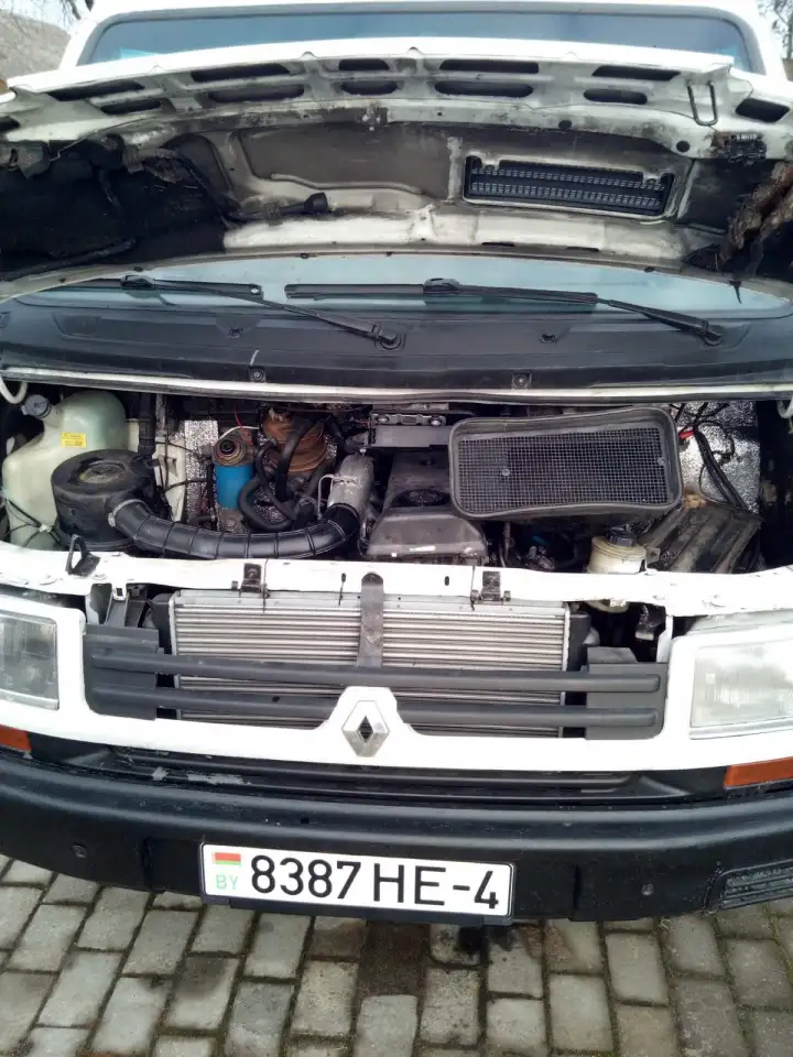 родам автомобиль  RENAULT TRAFFIC 1997 год, фотография 6