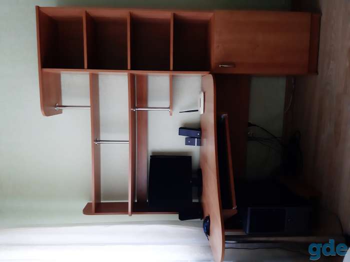Продам стол компьютерный, фотография 3