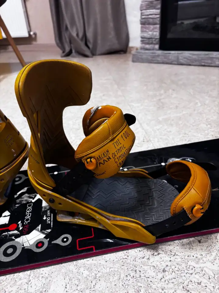 Крепления для сноуборда Burton CobraShark M, фотография 4