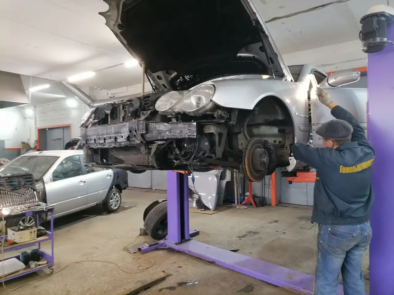 АВТОМАЛЯР-ПОДГОТОВЩИК, фотография 7