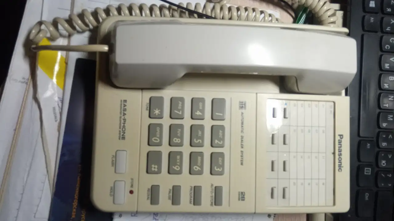Стационарный телефон Panasonic KX-T2310., фотография 3