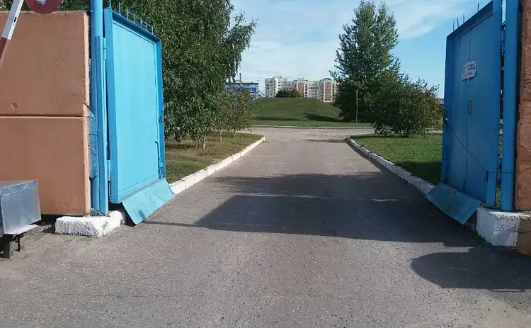 Место на охраняемой автостоянке, ул. Гаражная, 6А, фотография 3