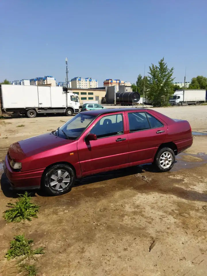 Авто на ходу в неплохом для своих лет состоянии, фотография 2
