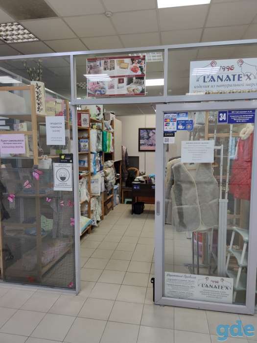 Продам павильон (торговое помещение) в ТЦ 