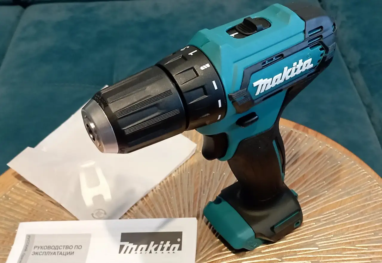 Дрель-шуруповерт Makita DF333DWAE, фотография 3