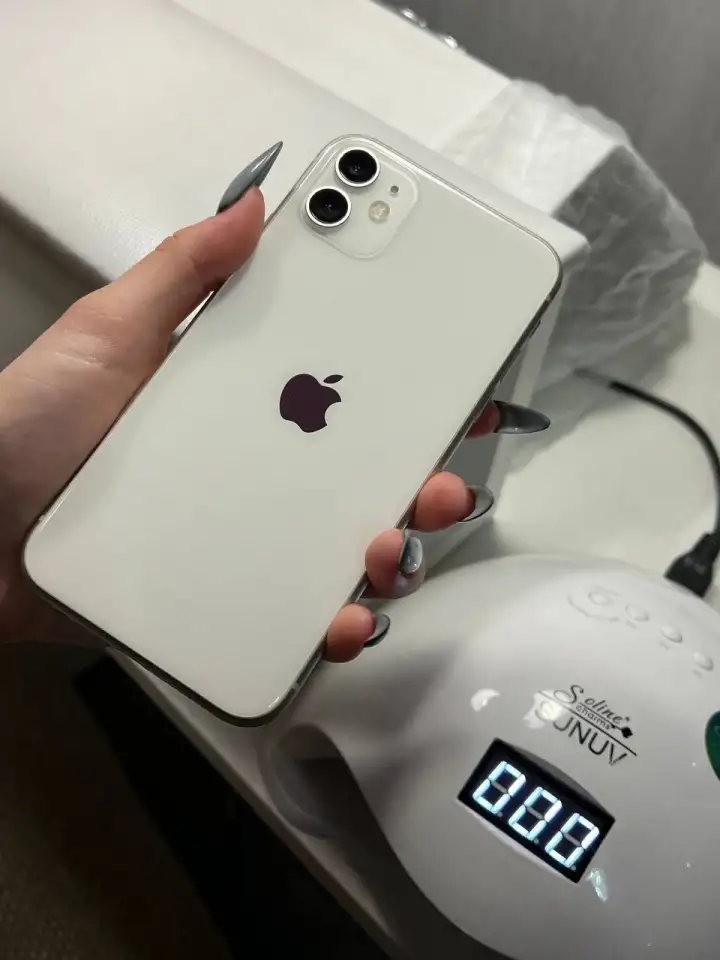 iPhone 11 128 гб СРОЧНО, фотография 3