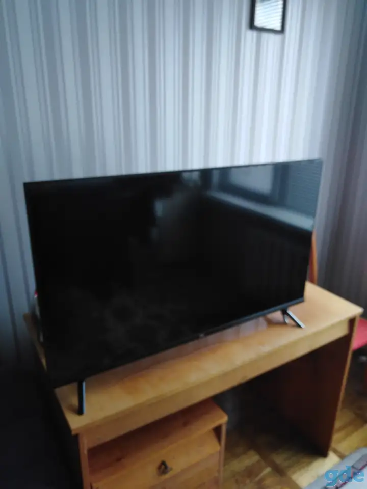 Телевизор TCL 40S6200, фотография 1