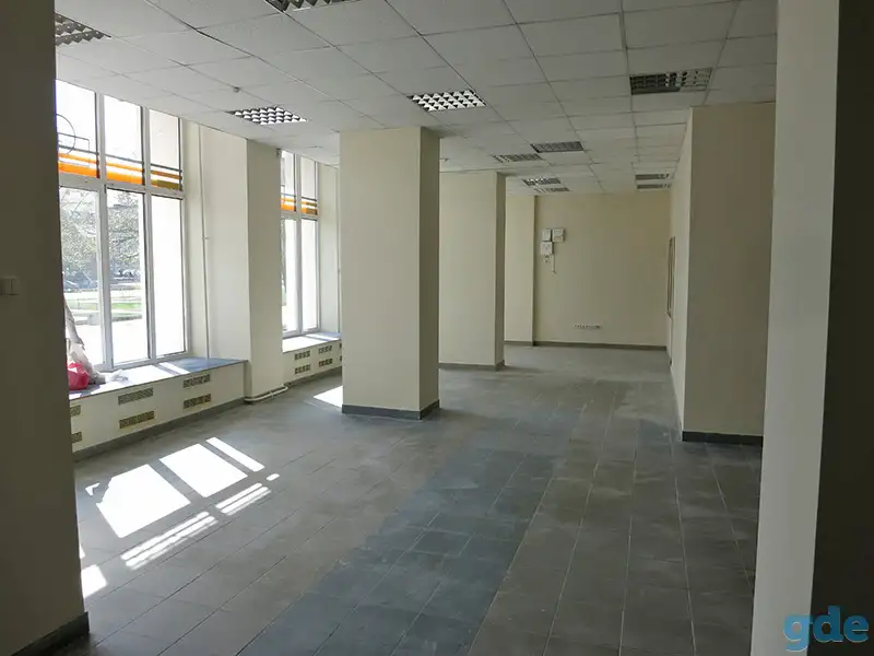 Сдается в аренду магазин в отличном месте,  ул.Советских Пограничников 91, фотография 5