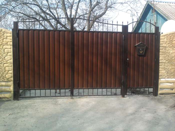 Металлоконструкции, ворота, козырьки, перила, фотография 3