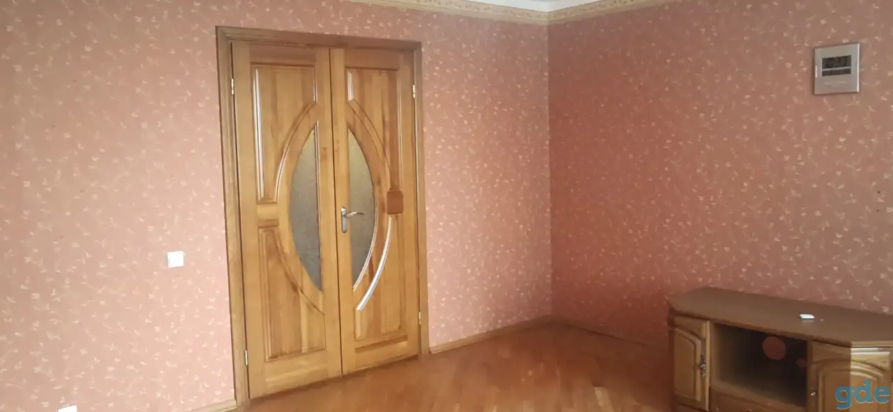 Трехкомнатная квартира в кирпичном доме, ул. Лиможа, фотография 4